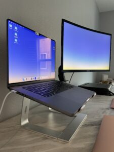apple macbook pro laptop stand