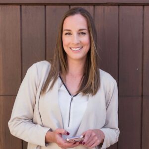 Maria Healey LinkedIn portrait smiling woman